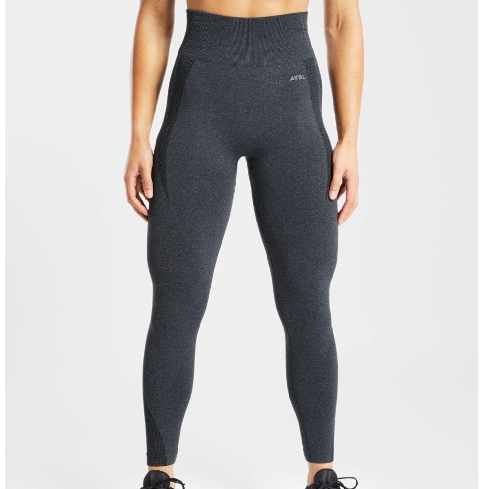 AYBL‎ | Balance V2 Seamless Leggings "Speckle Black" Wicking Compression | Small